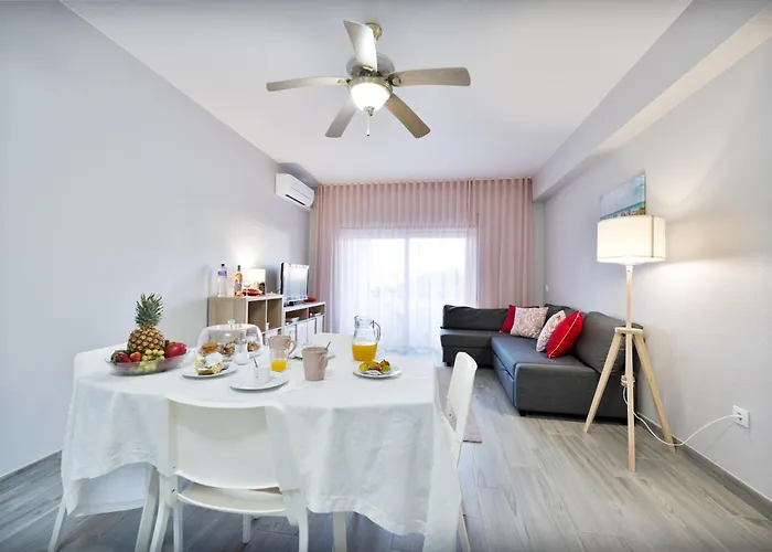Apartment Casa Morango - Senhora Da Rocha, Algarve
